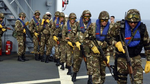 Des soldats de la marine algérienne - Sputnik Afrique