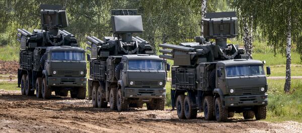 Pantsyr-S close-in air defense system on the Kamaz-6560 trucks displayed at the Army 2015 International Military-Technical Forum in Kubinka. - Sputnik Afrique