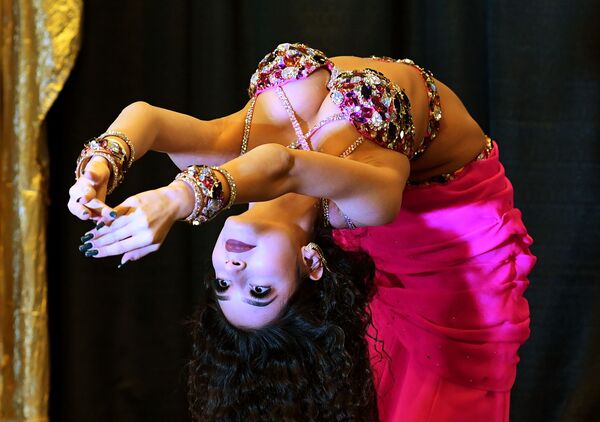 Danseuses orientales à travers le monde - Sputnik Afrique