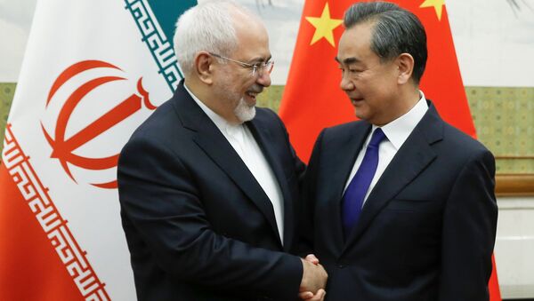 Wang Yi et Mohammad Javad Zarif à Pékin - Sputnik Afrique