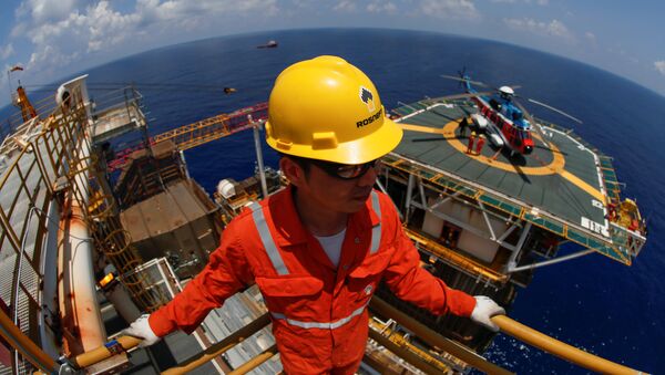 Rosneft bắt đầu khoan giếng sản xuất ở vùng thềm lục địa của Việt Nam - Sputnik Afrique