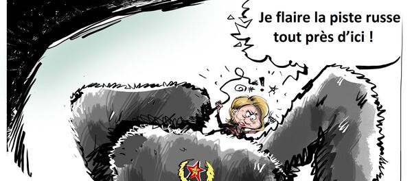 Clinton met une chapka russe et analyse les causes de sa défaite électorale - Sputnik Afrique