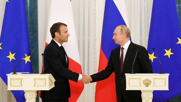 Poutine, Macron - Sputnik Afrique