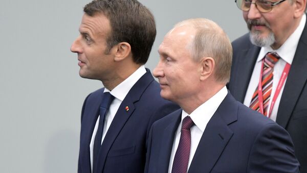 Poutine et Macron - Sputnik Afrique