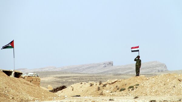 Un poste de contrôle syrien à la frontière avec le Liban - Sputnik Afrique