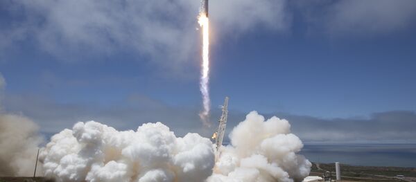 SpaceX Falcon 9 - Sputnik Afrique