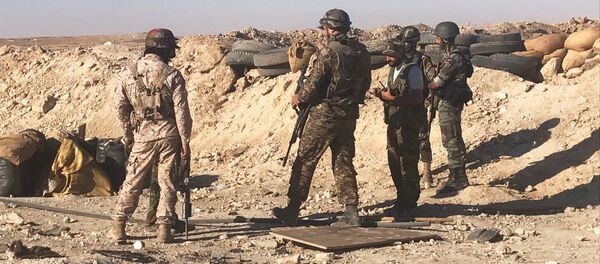 Наступление сирийской армии в районе Дейр-эз-Зора - Sputnik Afrique