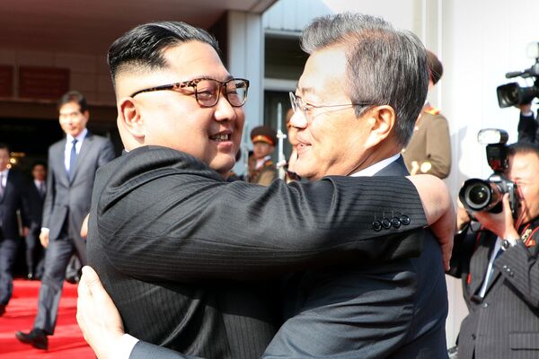 Deuxième rencontre des dirigeants de la Corée du Nord et de la Corée du Sud - Sputnik Afrique