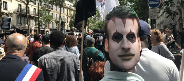 Manifestation pour le retrait du projet de loi asile-immigration à Paris, le 2 juin 2018 - Sputnik Afrique