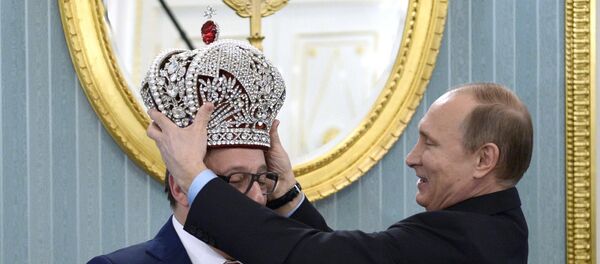 Vladimir Poutine et le comédien russe Guennadi Khazanov - Sputnik Afrique