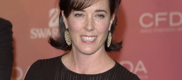 Kate Spade arrives at the Council of Fashion Designers of America awards in New York on June 2, 2003, at the New York Public Library - Sputnik Afrique