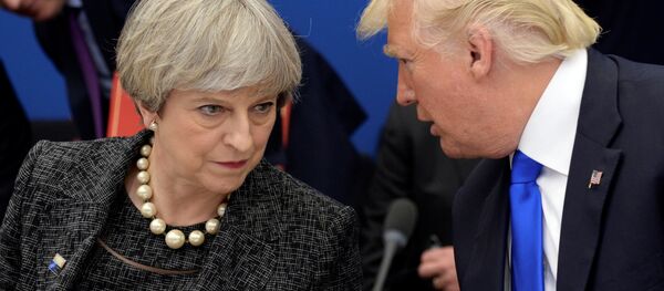 Theresa May et Donald Trump Theresa May et Donald Trump - Sputnik Afrique