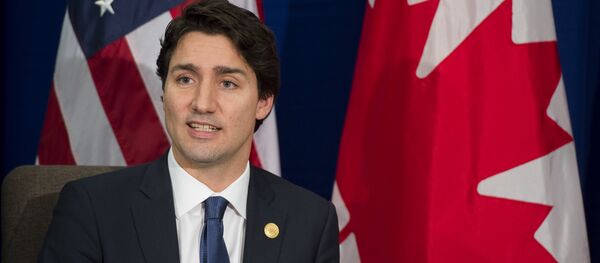 Canadian Prime Minister Justin Trudeau speaks during a bilateral meeting with US President Barack Obama (not pictured) on the sidelines of the Asia-Pacific Economic Cooperation (APEC) Summit in Manila on November 19, 2015. - Sputnik Afrique