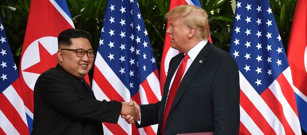 Donald Trump et  Kim Jong-Un - Sputnik Afrique