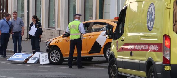 un taxi dans le centre de Moscou - Sputnik Afrique