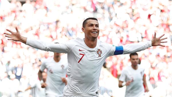 Soccer Football - World Cup - Group B - Portugal vs Morocco - Luzhniki Stadium, Moscow, Russia - June 20, 2018 Portugal's Cristiano Ronaldo celebrates scoring their first goal - Sputnik Afrique