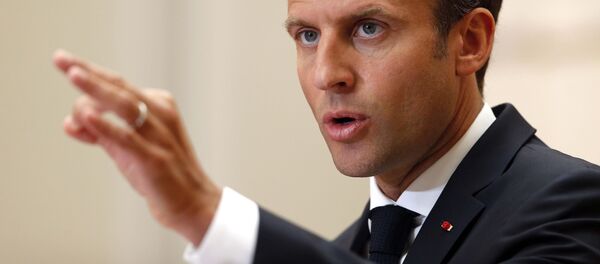 French President Emmanuel Macron attends a joint press conference with Spanish Prime Minister Pedro Sanchez (not pictured) at the Elysee Palace in Paris, France, June 23, 2018 - Sputnik Afrique