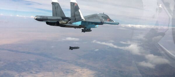 «Caneton infernal»: le Sukhoi Su-34 reconnu meilleur bombardier tactique au monde - Sputnik Afrique