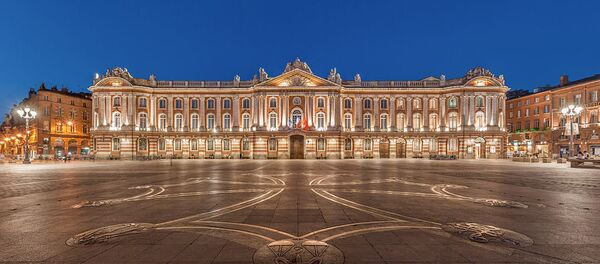 La place du Capitole à Toulouse - Sputnik Afrique