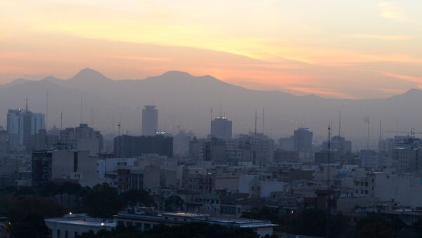 Montagnes vues depuis Téhéran - Sputnik Afrique