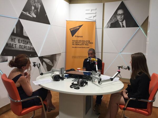Samy Naceri au siège de Sputnik Samy Naceri au siège de Sputnik - Sputnik Afrique