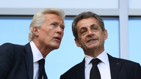 Nicolas Sarkozy (à droite) lors du match France-Australie à la phase de groupe du Mondial 2018 - Sputnik Afrique