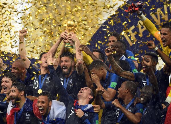 Mondial 2018: la France s’offre son second titre - Sputnik Afrique