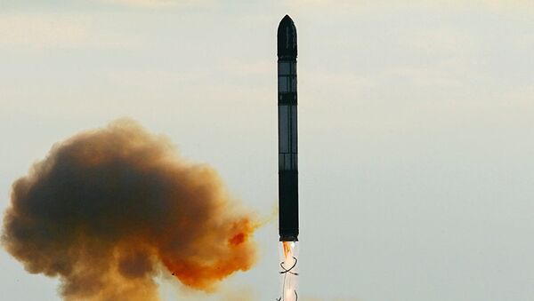 Rus termo nükleer balistik füzesi RS-28 Sarmat - Sputnik Afrique