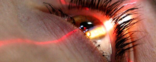 Une intervention sur l'oeil - Sputnik Afrique