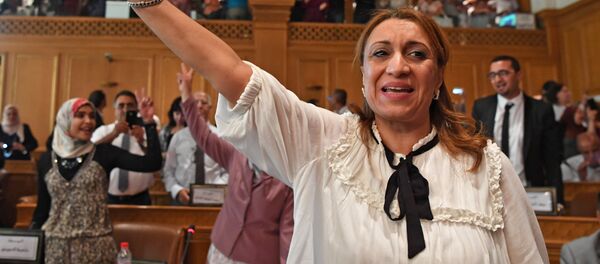 Souad Abderrahim, première femme élue maire de la capitale tunisienne - Sputnik Afrique