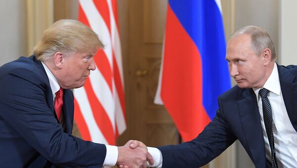 Poutine et Trump au sommet d'Helsinki - Sputnik Afrique