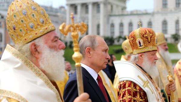 Президент РФ В. Путин принимает участие в торжественных мероприятиях по случаю 1030-летия Крещения Руси - Sputnik Afrique