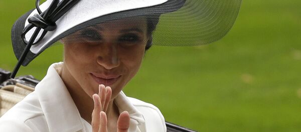 Меган Маркл, герцогиня Сассекская, на Королевских скачках в Аскоте, Англия - Sputnik Afrique