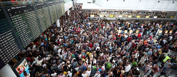 Chaos am Münchner Flughafen - Sputnik Afrique