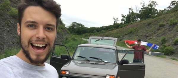 Alexandre (gauche) et Arthur Boulenger (droite) à Vladivostok - Sputnik Afrique