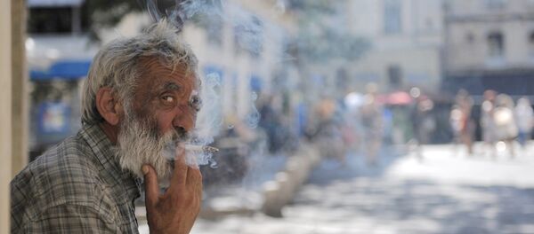 Un homme âgé à Montpellier - Sputnik Afrique