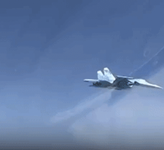Un Su-34 a noyé un «navire de terroristes» avec un missile supersonique - Sputnik Afrique