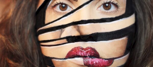 Les illusions hallucinantes d'Elena Martini - Sputnik Afrique