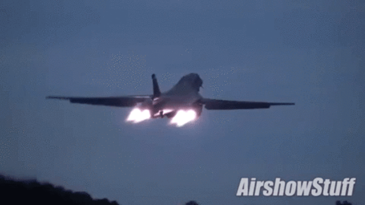 B-1 Lancer Prepares to Take Off From Guam - Sputnik Afrique