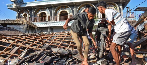Les conséquences du séisme en Indonésie - Sputnik Afrique