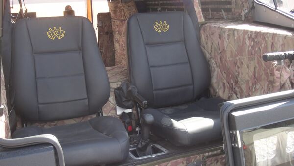 Le véhicule tout-terrain et amphibie russe Sherp  - Sputnik Afrique