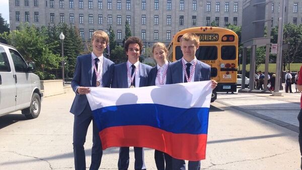 L'équipe russe qui a remporté le concours mondial de géographie - Sputnik Afrique