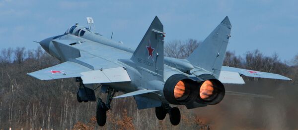 Un MiG-31 au décollage - Sputnik Afrique