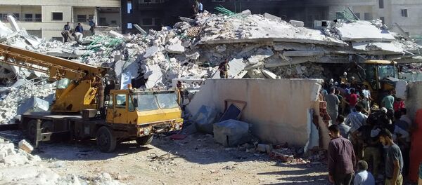 Une explosion à Idlib, en Syrie, le 12 août 2018 - Sputnik Afrique