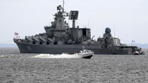 Le croiseur lance-missile Marchal Oustinov - Sputnik Afrique