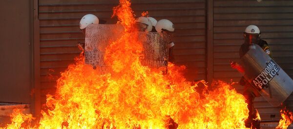 Grèce: huit ans de crise et de combat - Sputnik Afrique