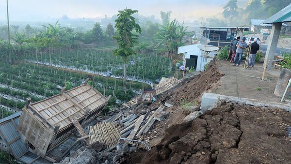 Les dégâts causés par un séisme à Lombok, en Indonésie - Sputnik Afrique