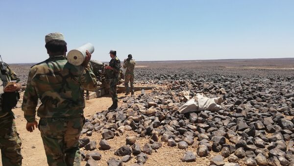 Les militaires syriens dans le désert de Soueïda - Sputnik Afrique