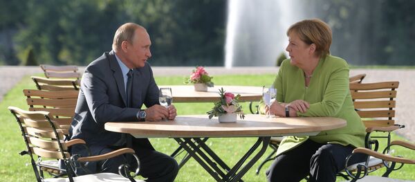 Vladimir Poutine, Angela Merkel Vladimir Poutine, Angela Merkel - Sputnik Afrique