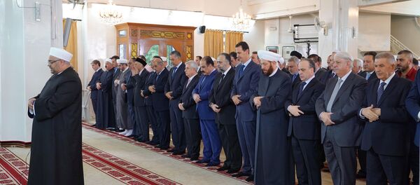 Bachar el-Assad dans la mosquée al-Rawda - Sputnik Afrique